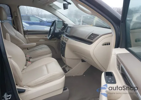 2010 Volkswagen Routan Se z USA, uszkodzony, nr VIN 2V4RW3D17AR272424